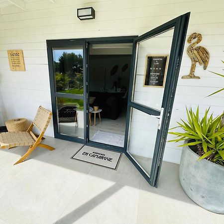 Cabane Le Flamant Avec Jardin, Piscine Et Parking Saintes-Maries-de-la-Mer Bagian luar foto